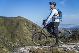 In mountain bike da Cattolica a Morciano