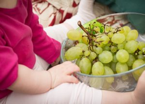 Bambini e cibo: come farli appassionare ai cibi giusti