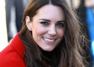 Capelli bianchi di Kate Middleton: dividono a metà opinione pubblica